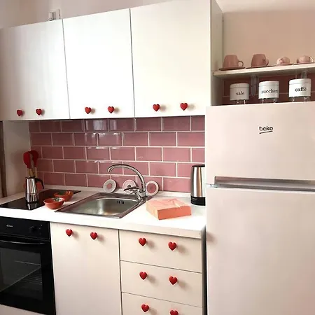 Apartment Dimora Preziosa 2 *